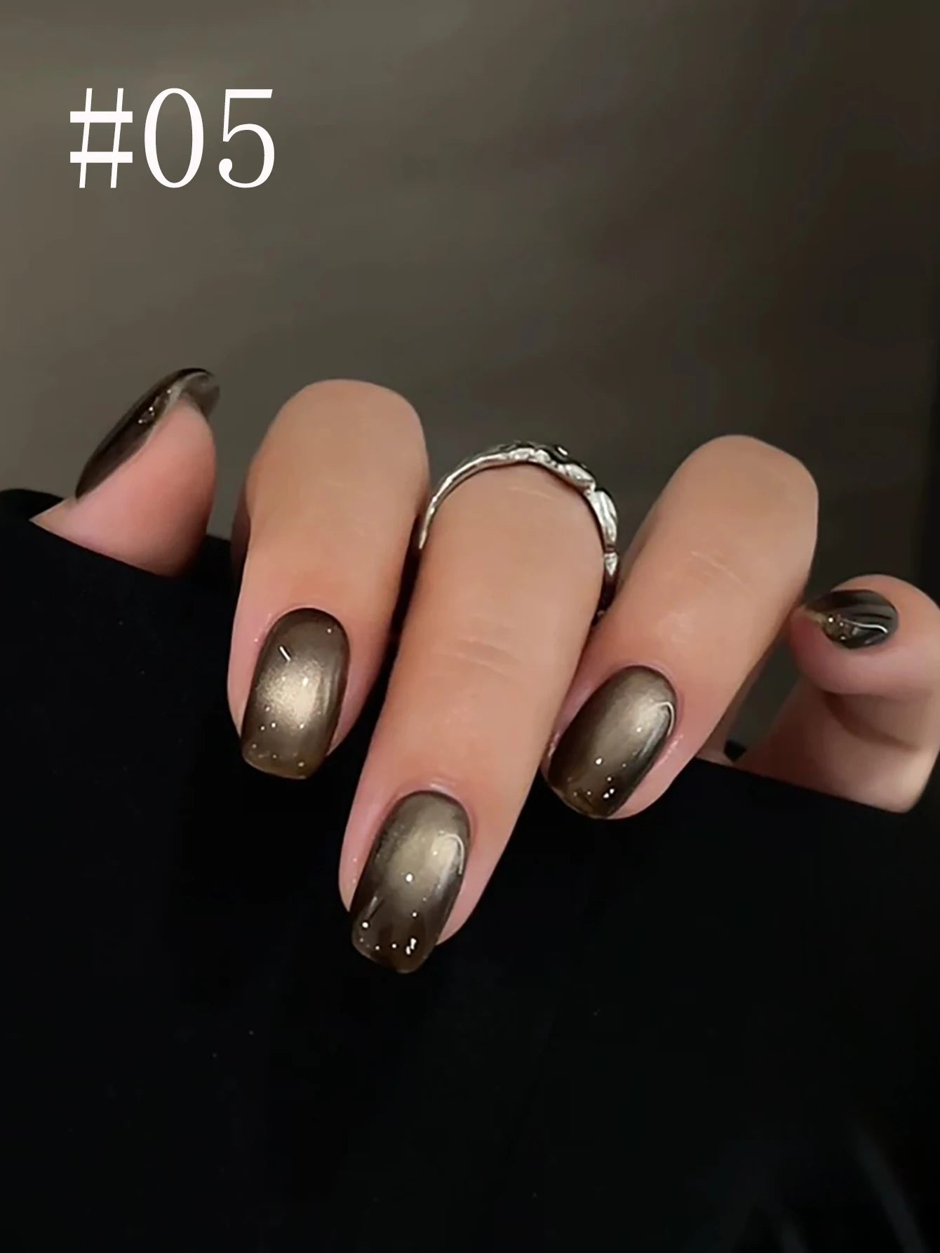 Night Cat Eye Gel Nail Polish