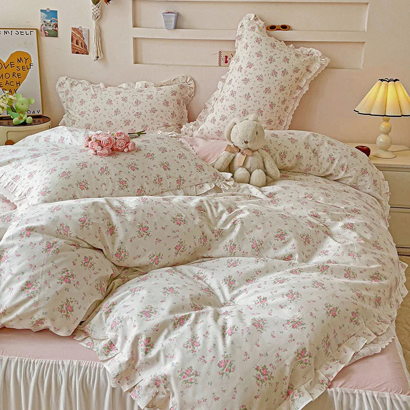 Pastoral Floral Lace Ruffles Bedding Set