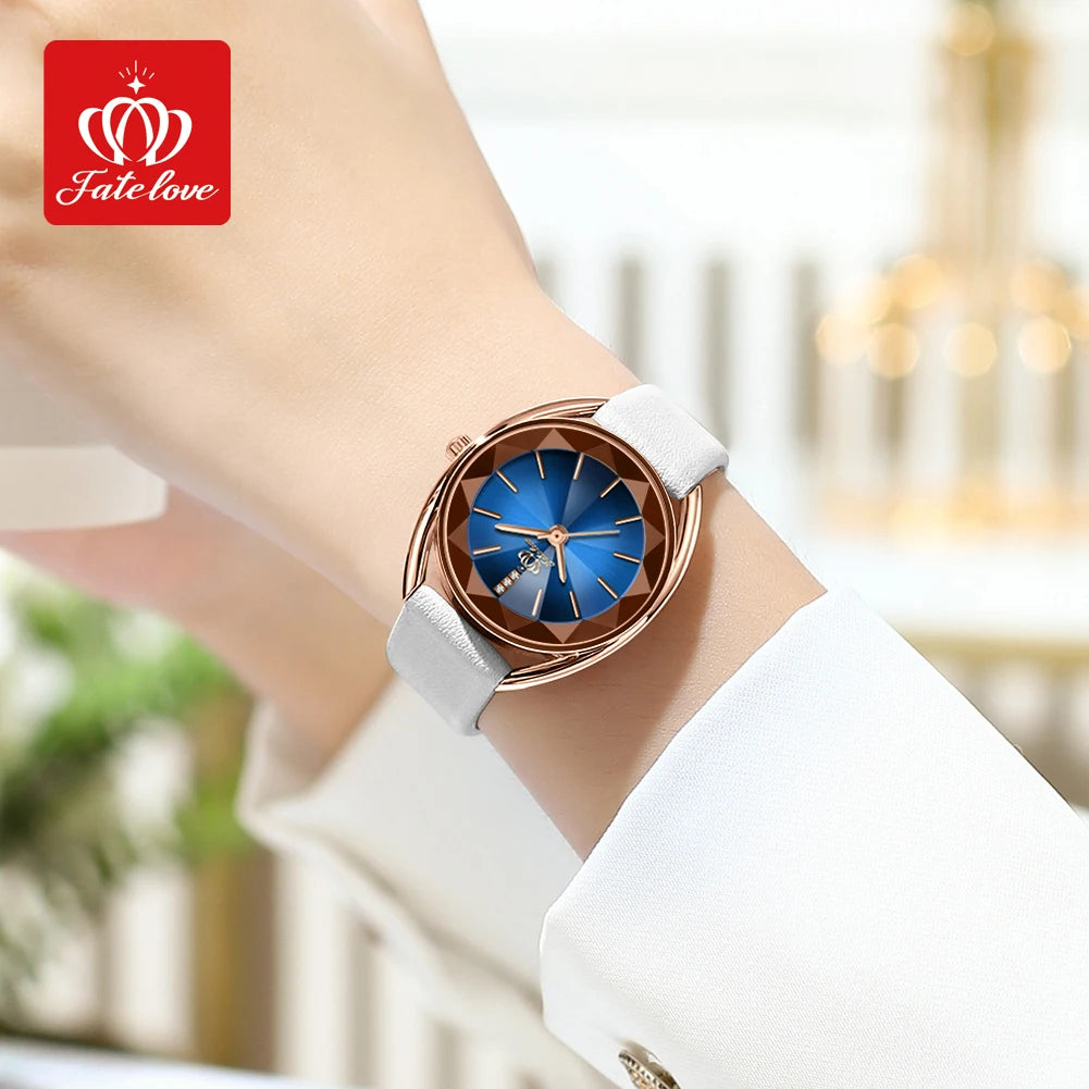 Fave Love fashionable and versatile watch