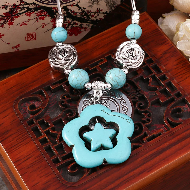 Big Statement Natural Stone Beads Hearts Necklaces