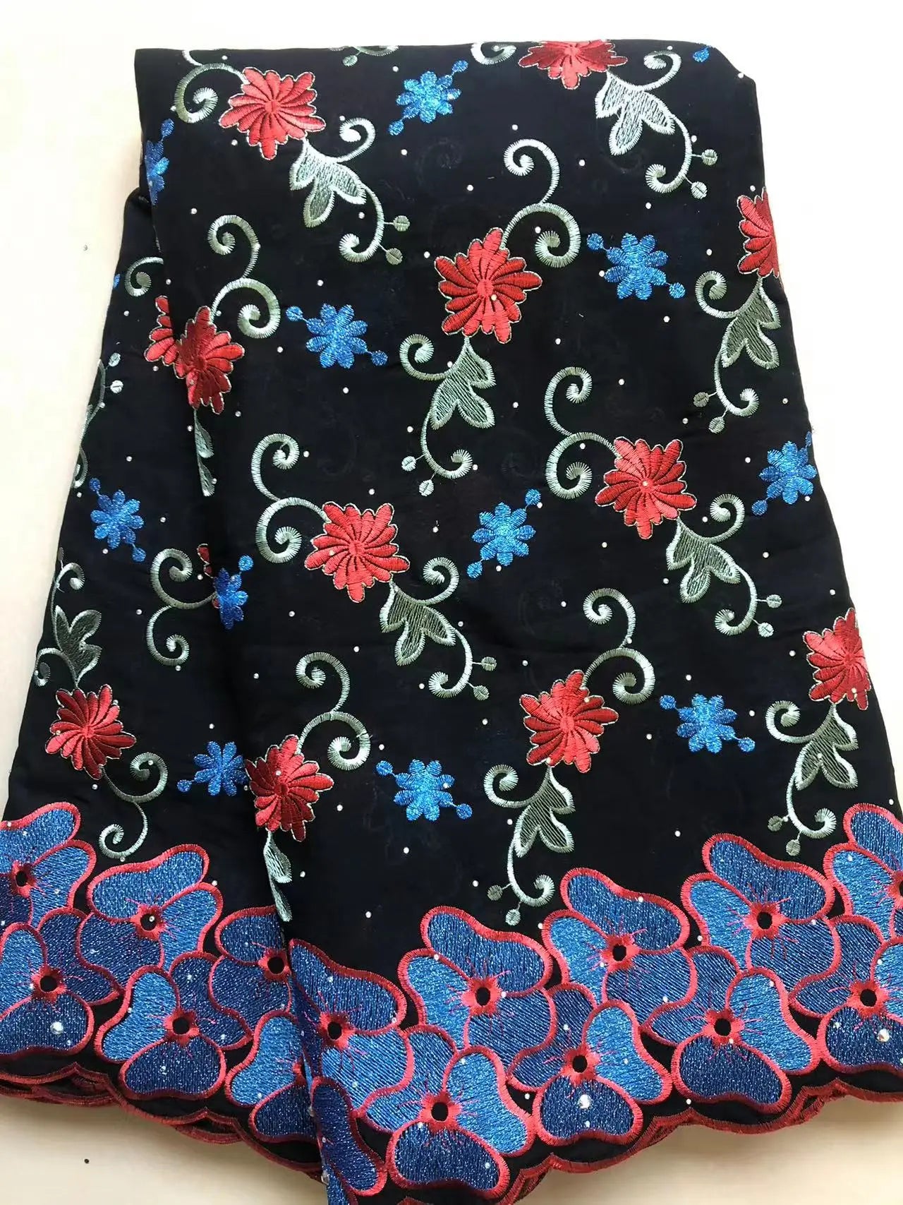 Wholesale Cotton African Lace Fabric 2023 High Quality Swiss Voile Lace Fabric Nigerian Dry Lace Fabrics With Stones Wedding Sew