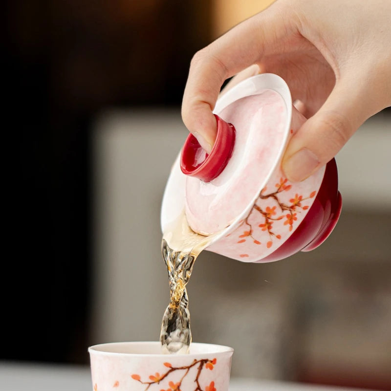 Red plum blossom hand-painted cover bowl Household brewing tea bowl Kung Fu tea set Guochao ceramic thin tire cover bowl