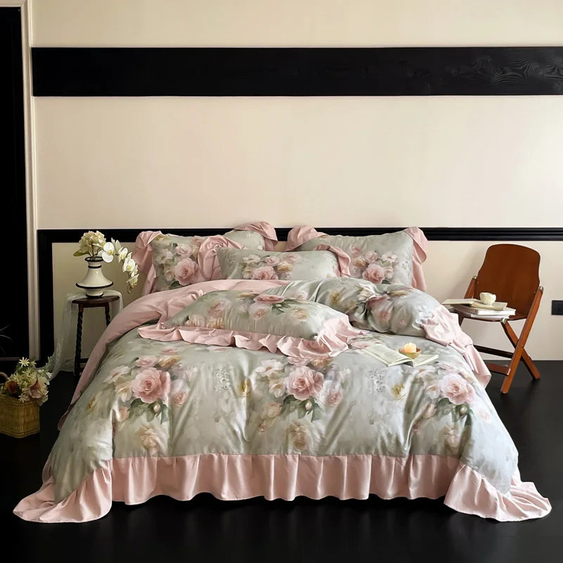 Vintage Flowers Print Ruffle Bedding Set