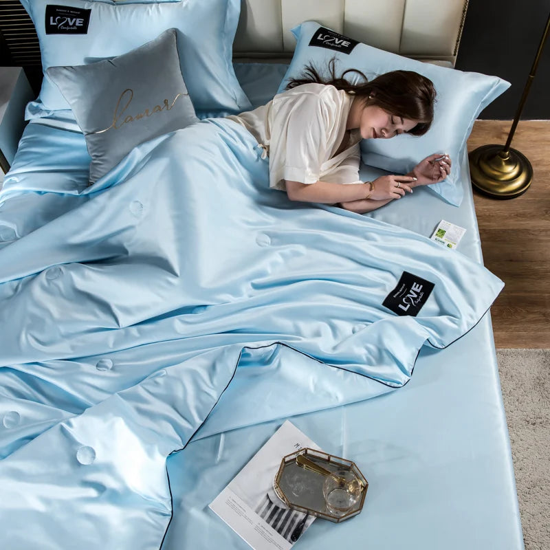 Mulberry Silk Comforter Duvet Blanket