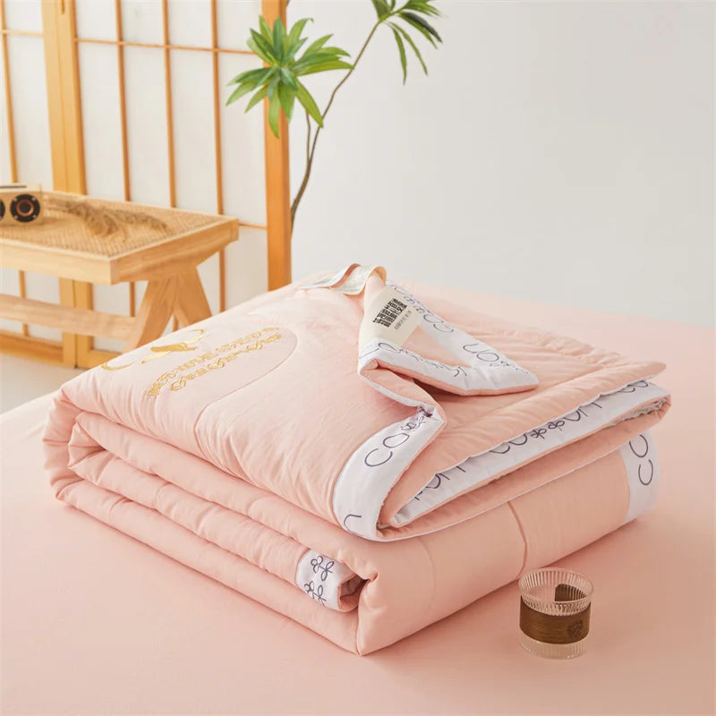 Cotton Filling Soft Skin Double Bed Blanket