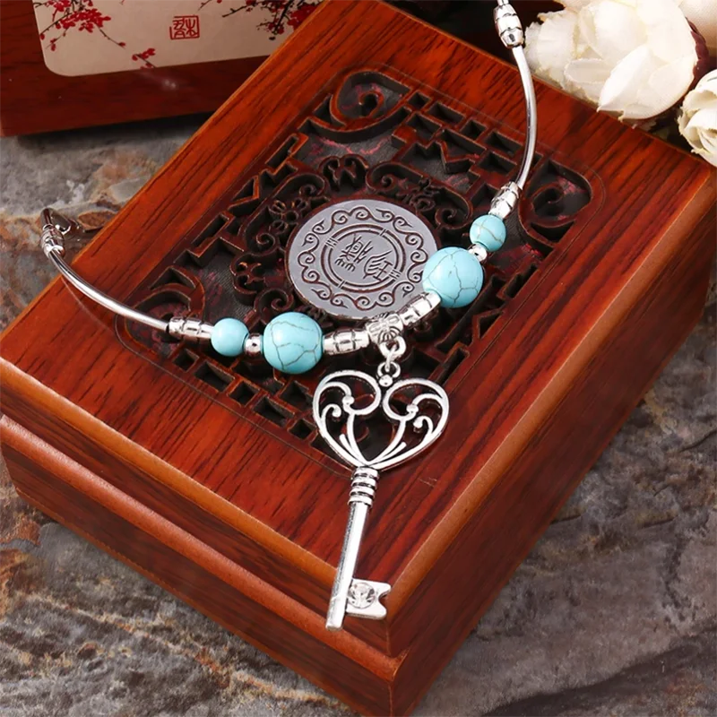Big Statement Natural Stone Beads Hearts Necklaces