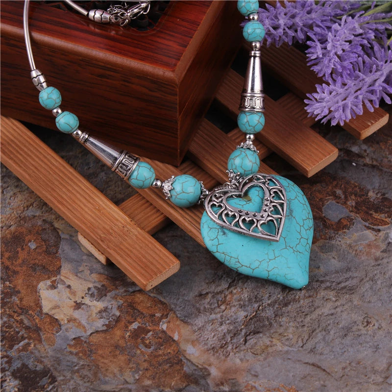 Big Statement Natural Stone Beads Hearts Necklaces
