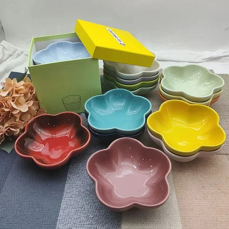 5 Inch Creative Flower Ceramic Bowl Small Deep Dish Solid Color Ceramic Bowl Small Dish Dip Dish Home Kitchen Supplies Gift