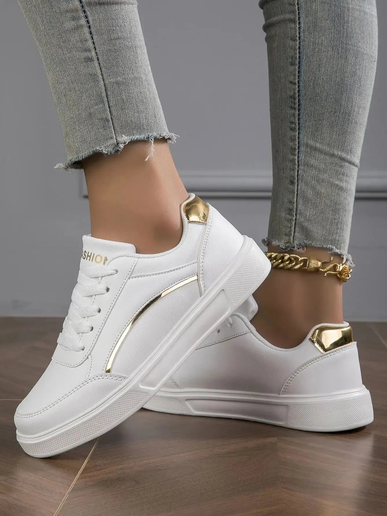 Women Casual Leather Platform Sneakers