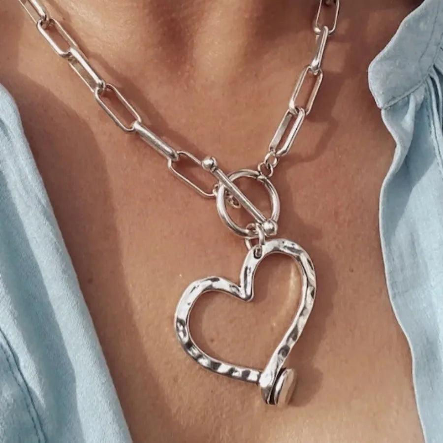 Simple Punk Big Love Pendant Necklace