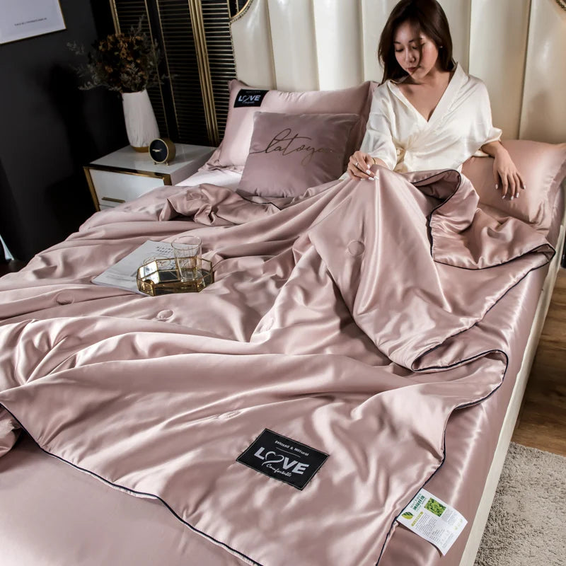 Mulberry Silk Comforter Duvet Blanket