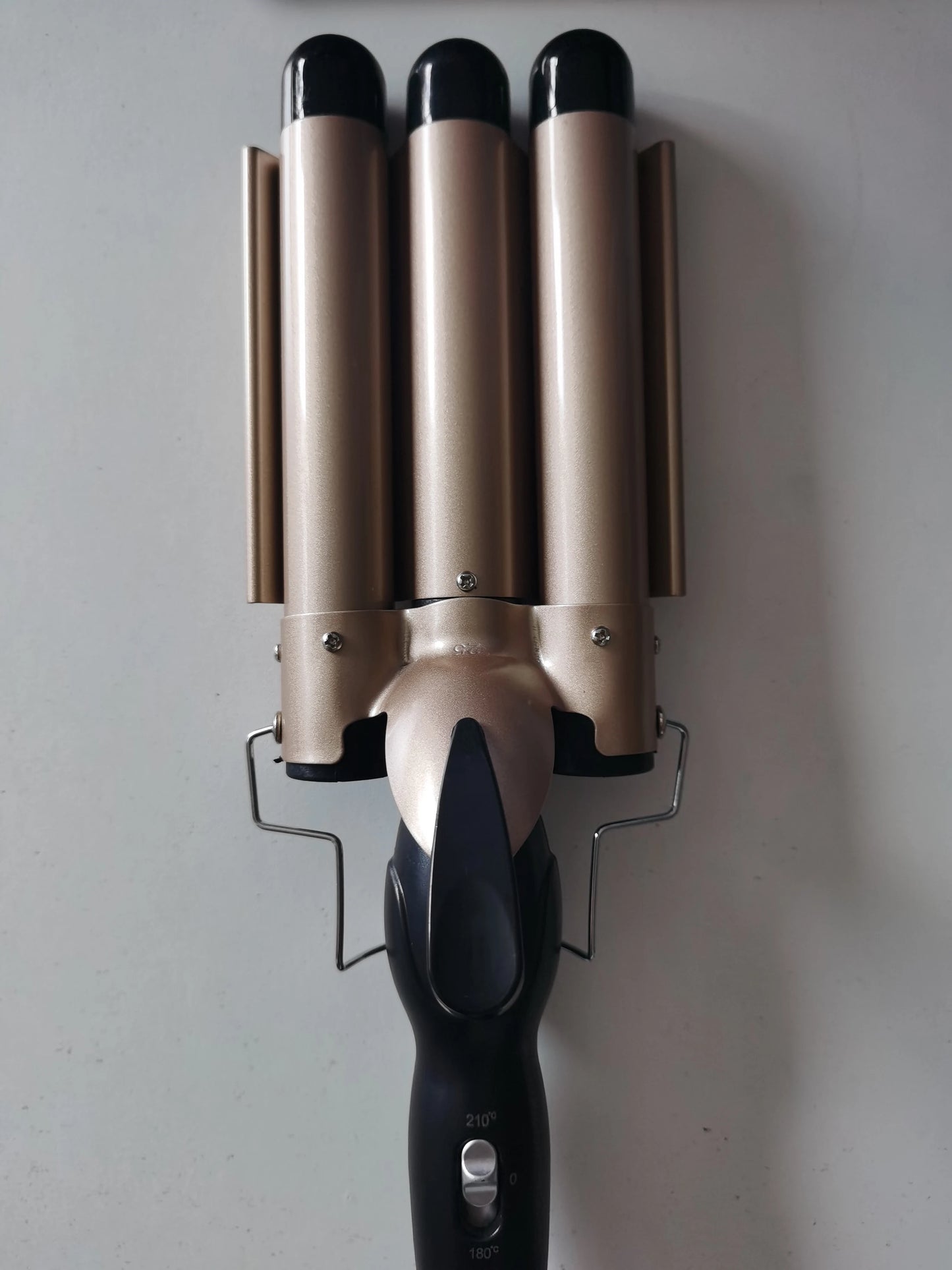 IRUIBEAUTY Professional Hair Curling Iron Ceramic Triple Barrel Hair Curler Irons Hair Styler Hair Waver Styling Tools