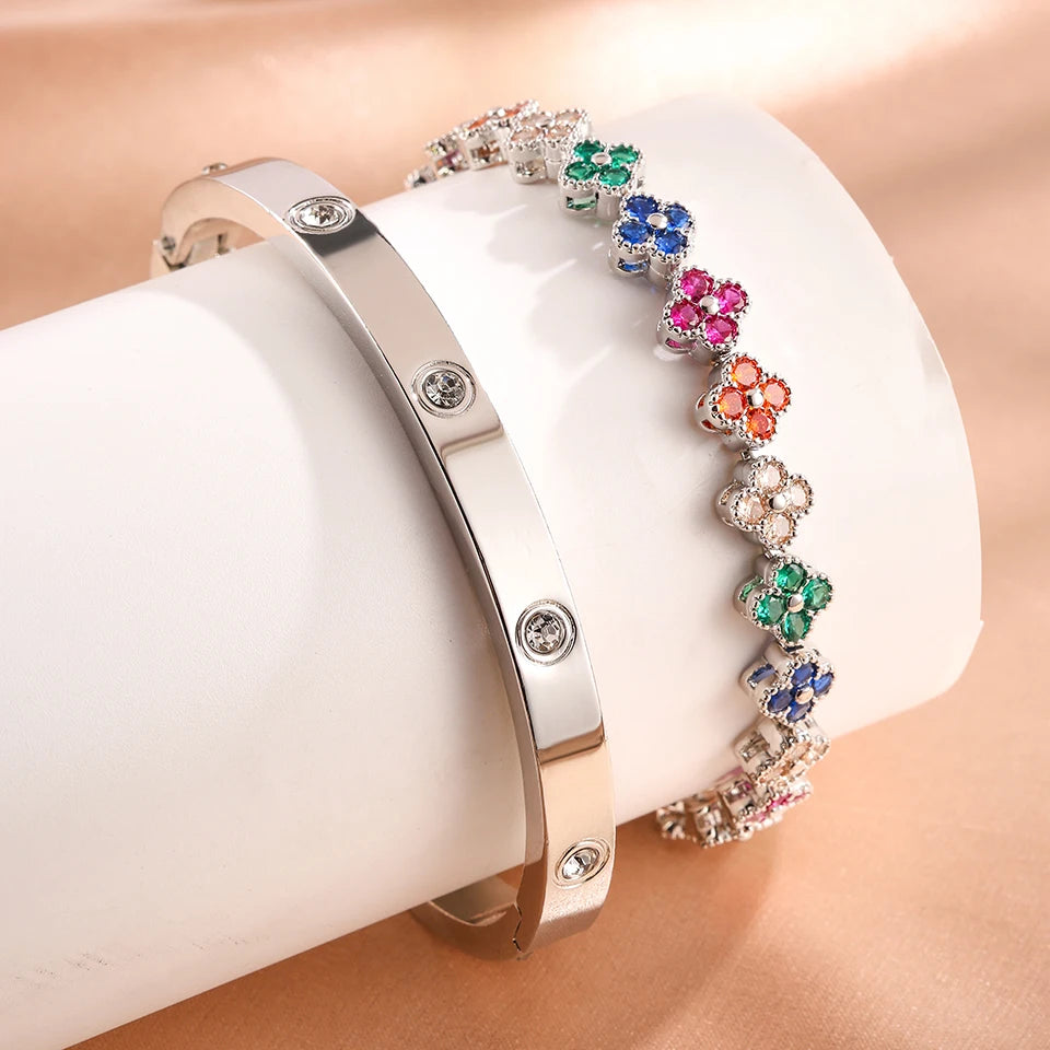 French Lucky Clover Bracelet Set