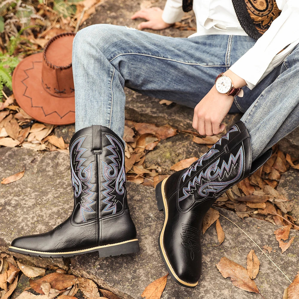Men's creative pattern embroidered retro rope boots