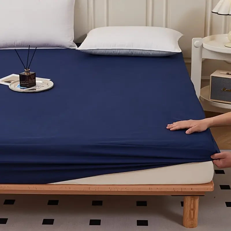 Soft and Breathable Waterproof Mattress Cover