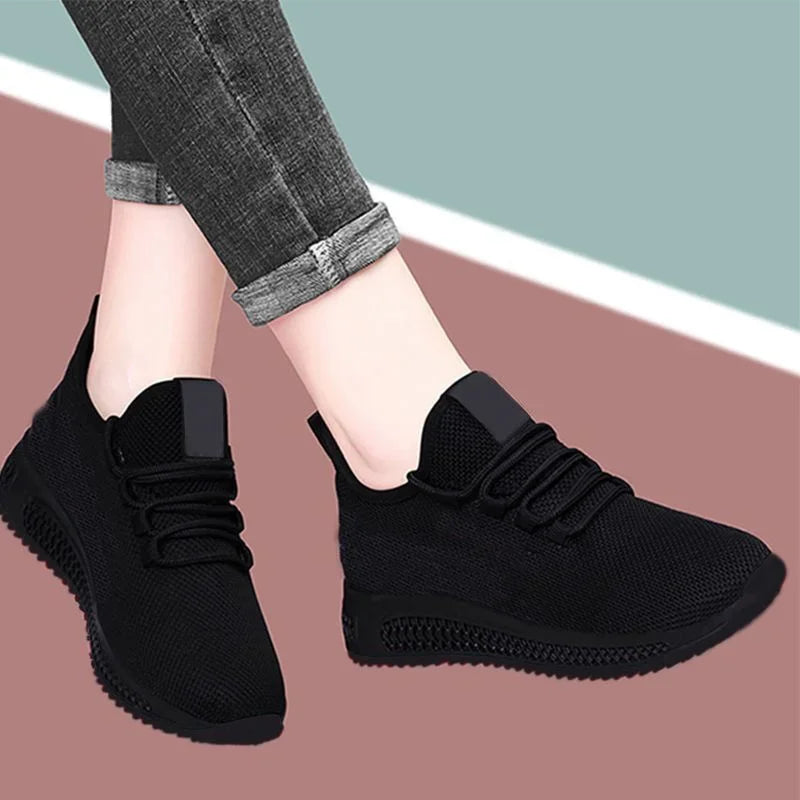 Fashionable Breathable Round Toe Sneakers
