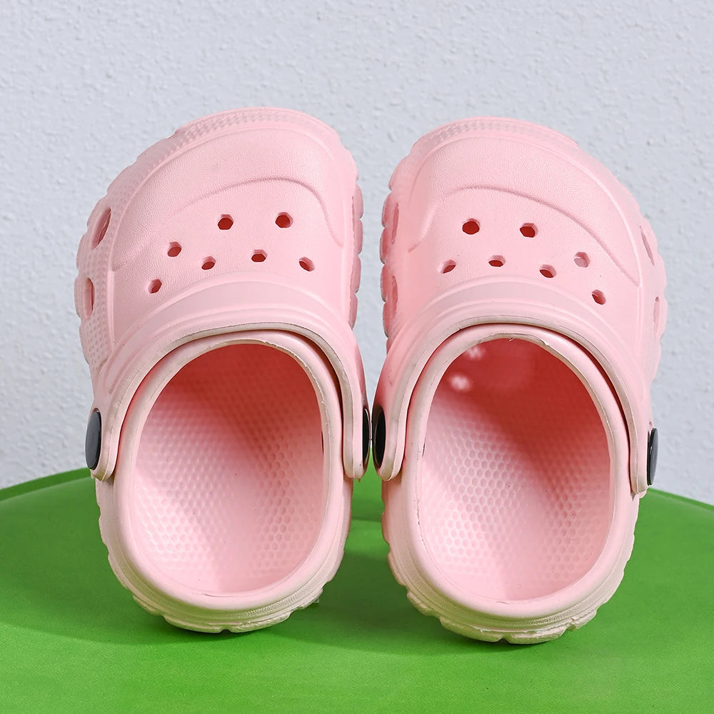 Cute Hole Design Non-Slip Casual Shoes