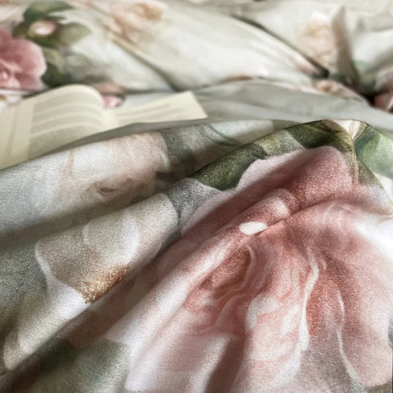 Vintage Flowers Print Ruffle Bedding Set