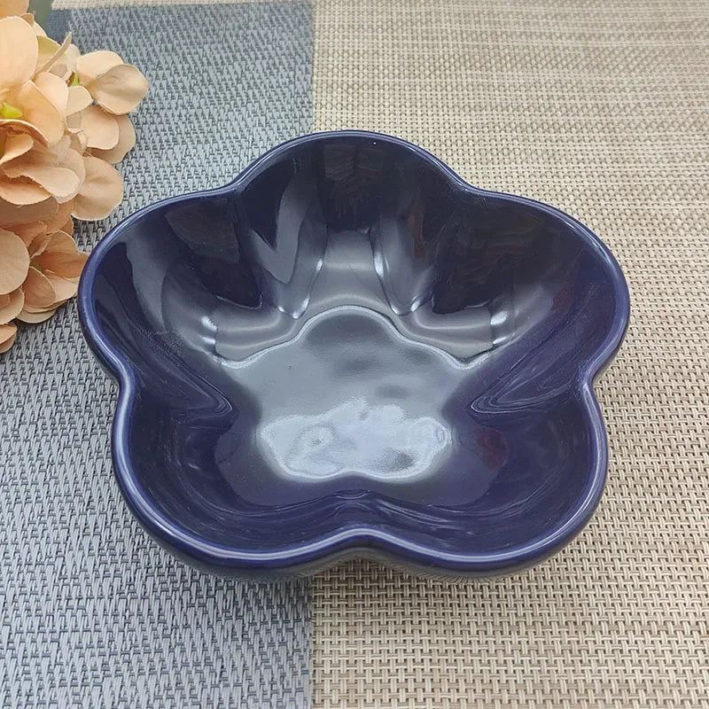5 Inch Creative Flower Ceramic Bowl Small Deep Dish Solid Color Ceramic Bowl Small Dish Dip Dish Home Kitchen Supplies Gift