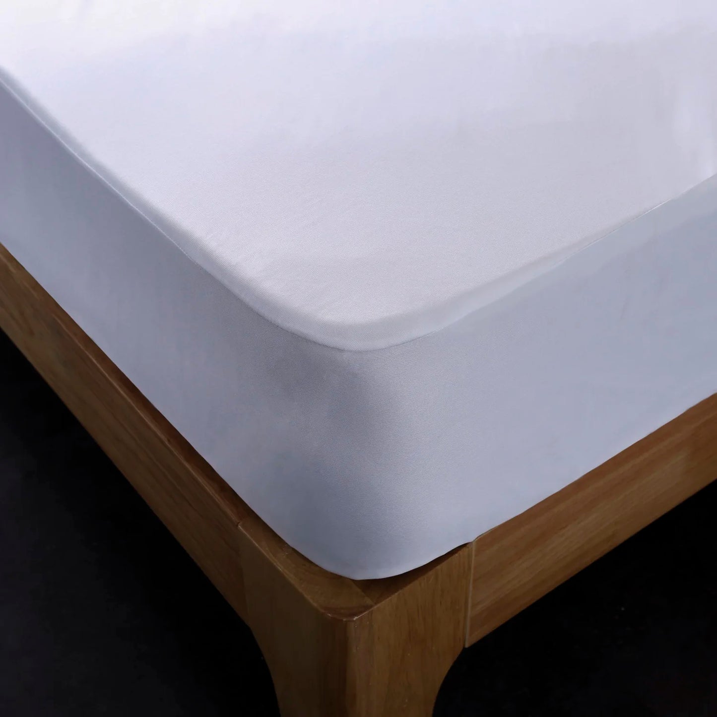 Smooth Mattress Protector