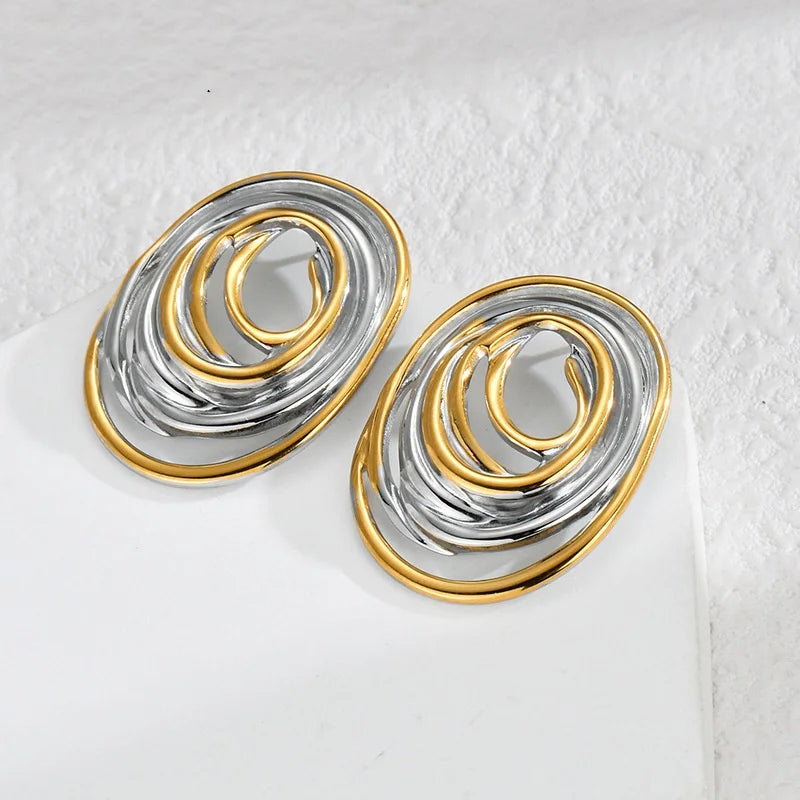 Curved Ring Stud Earrings