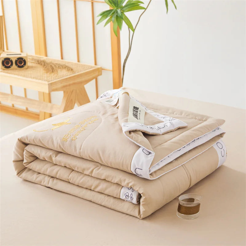 Cotton Filling Soft Skin Double Bed Blanket