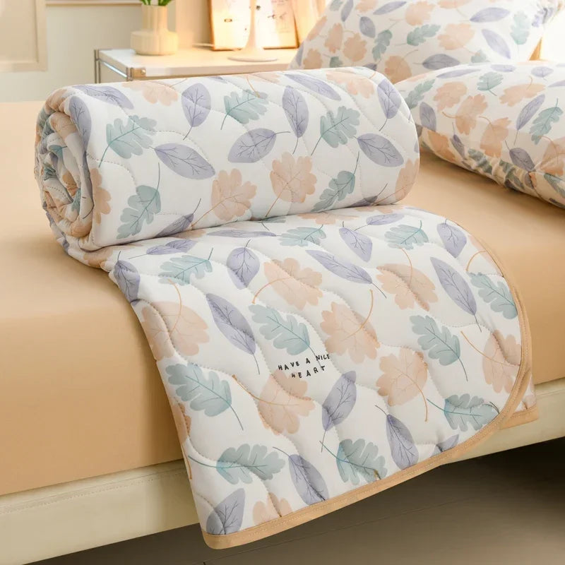 New Floral Print Soft Comfortable Quilt