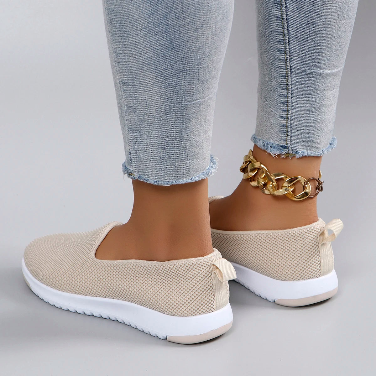 women's sports fashionable, breathable, lightweight, non-slip shoes