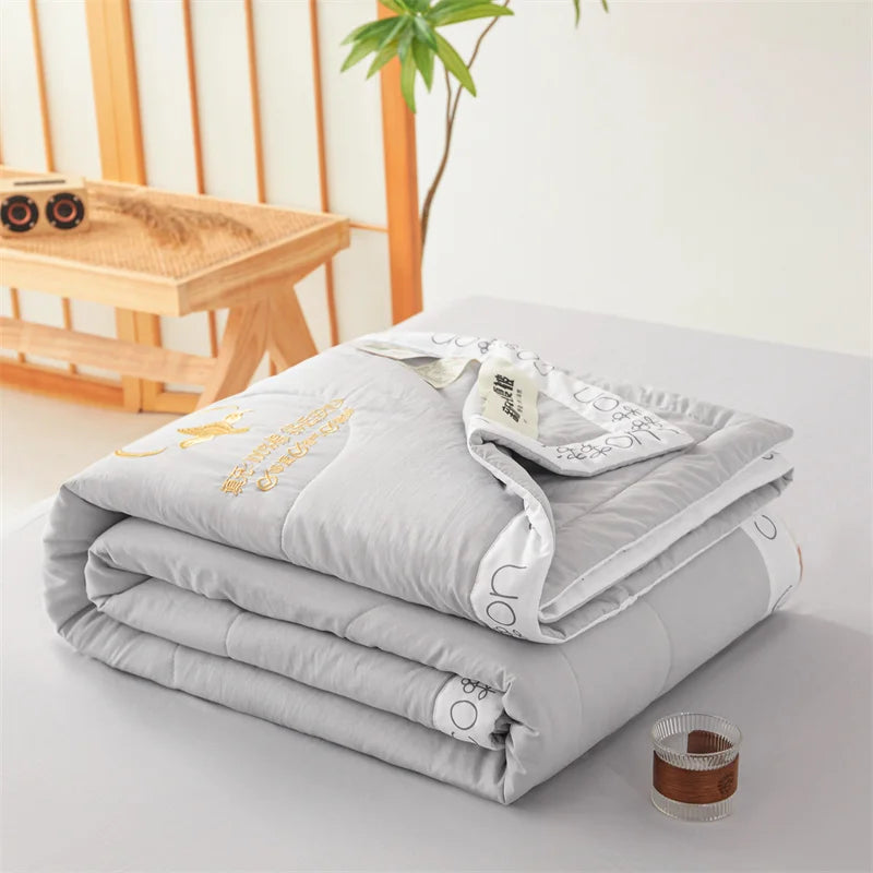Cotton Filling Soft Skin Double Bed Blanket