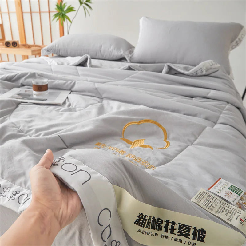 Cotton Filling Soft Skin Double Bed Blanket