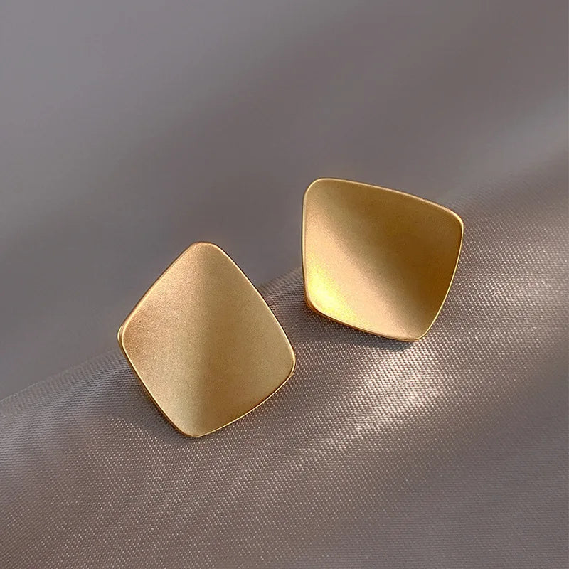 Geometric Irregular Square Curved Earring