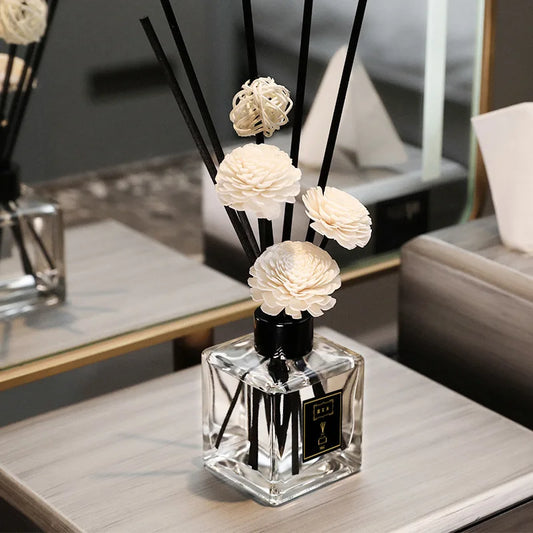 Flameless Home Fragrance Freesia Lavender Aromatherapy Oil with Reed Diffuser Stick Liquid Air Freshener Room Decor Ornaments