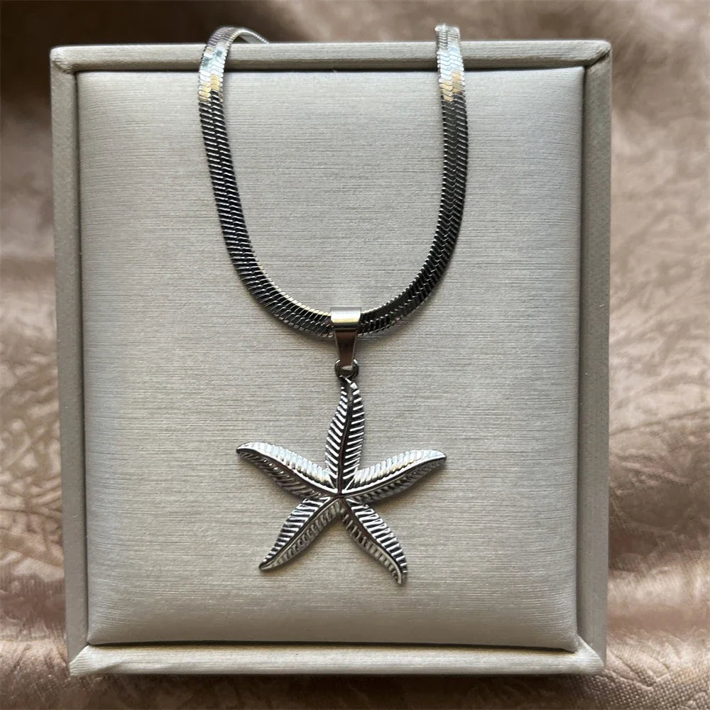 Exaggerated Starfish Star Pendant