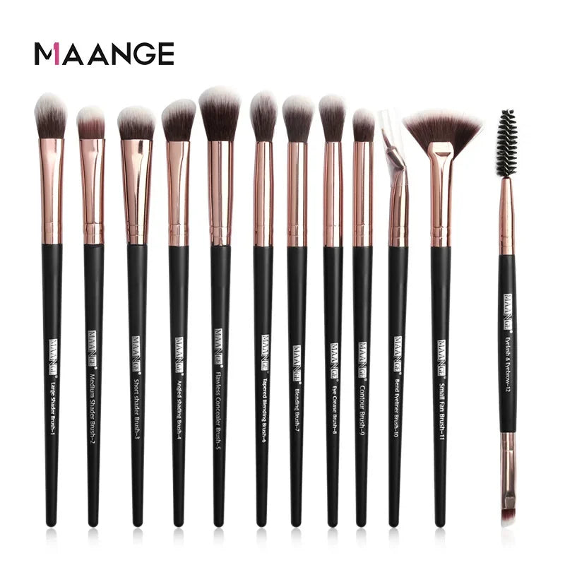 Makeup brushes set professional