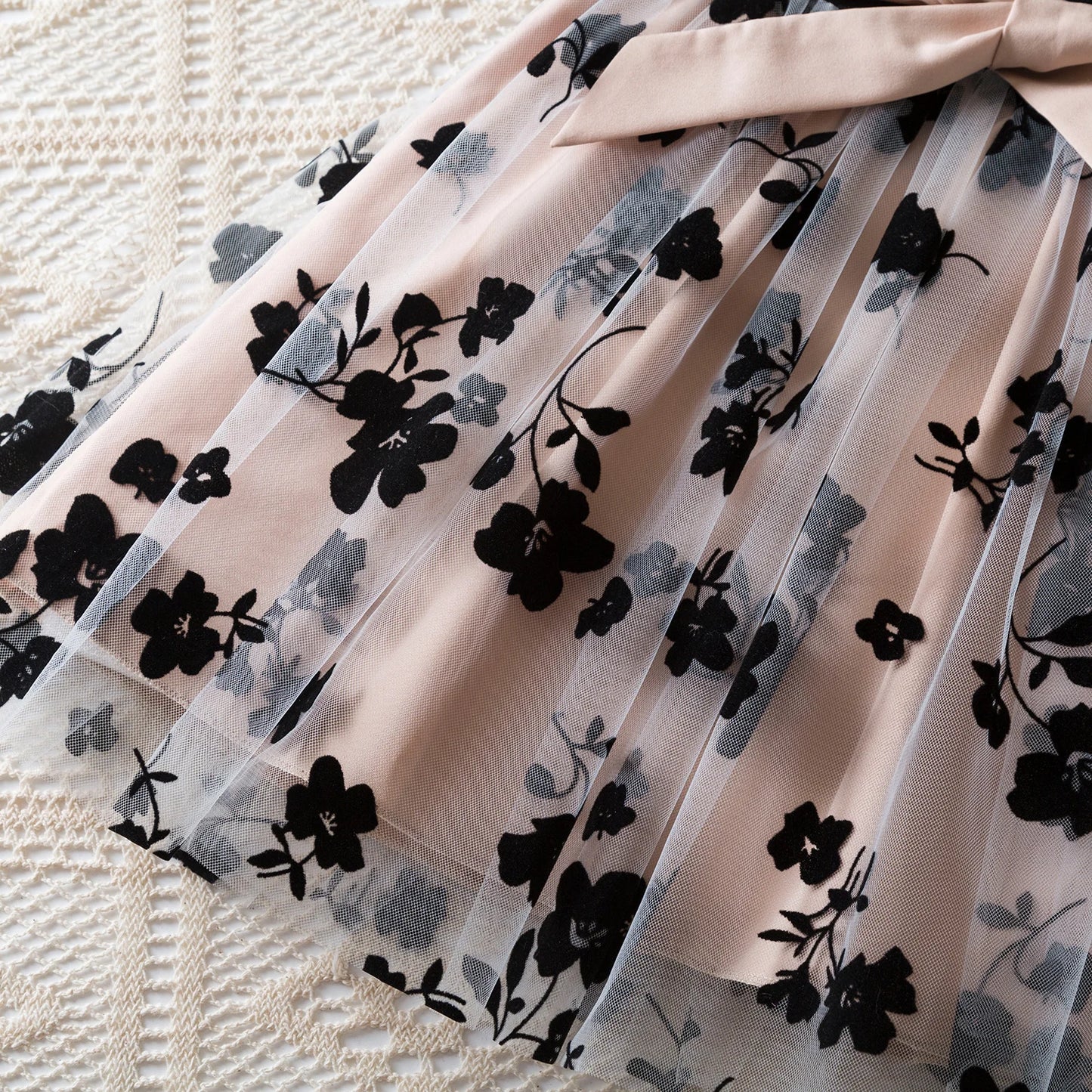 Black Rose Flower Ruffles Elegant Princess Dress