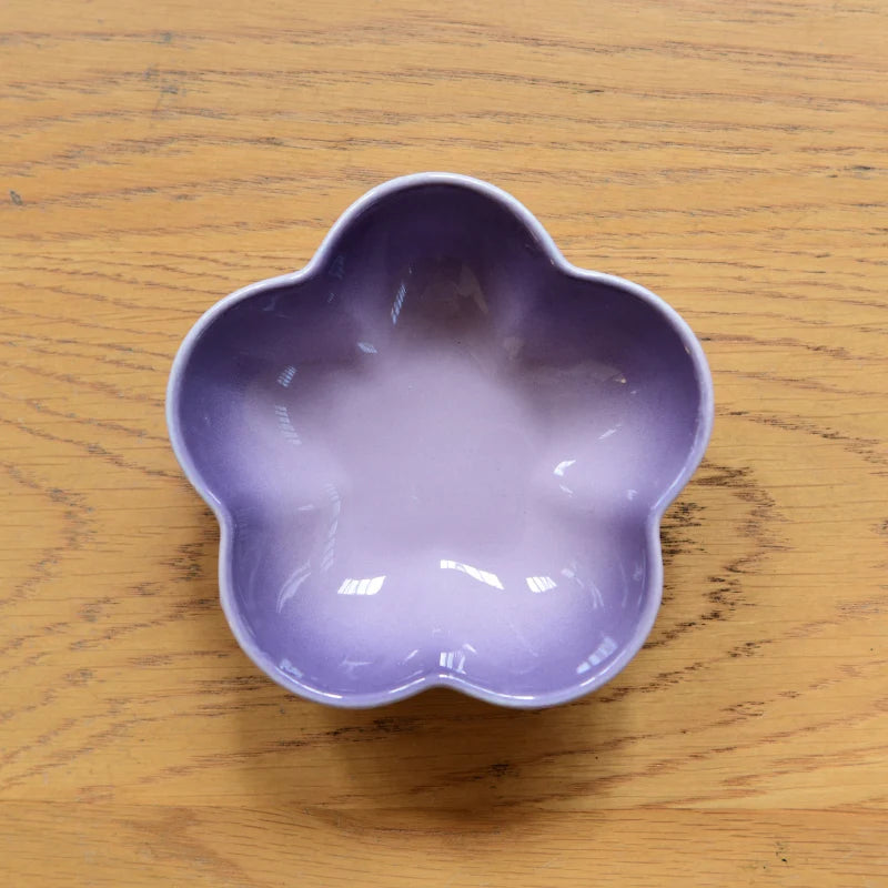 5 Inch Creative Flower Ceramic Bowl Small Deep Dish Solid Color Ceramic Bowl Small Dish Dip Dish Home Kitchen Supplies Gift
