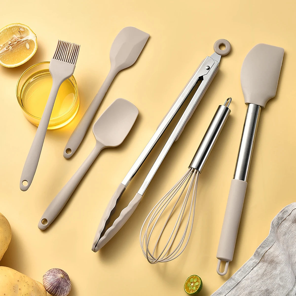 2/4/6/8pcs Silicone Kitchenware Set Stainless Steel Hand Shovel Soup Spoon Spaghetti Claw Cooking Set Household Kitchen Tool Set