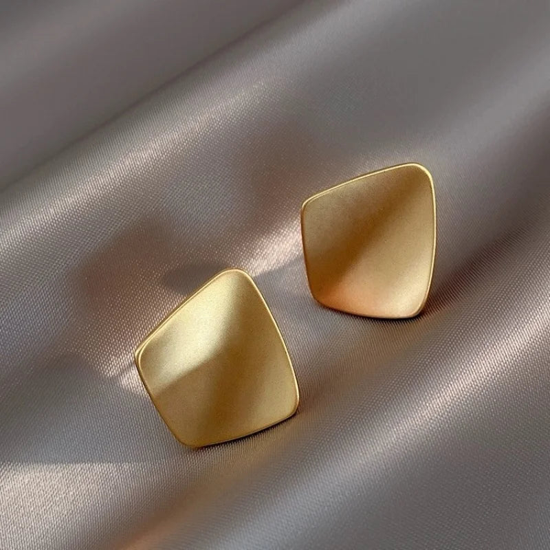 Geometric Irregular Square Curved Earring