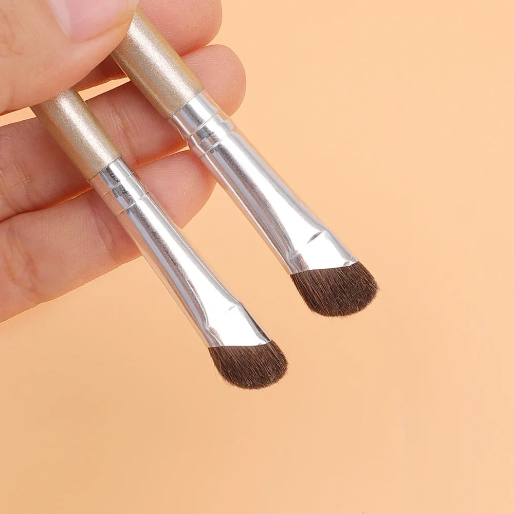 Flat Angled Nose Shadow Makeup Brushes
