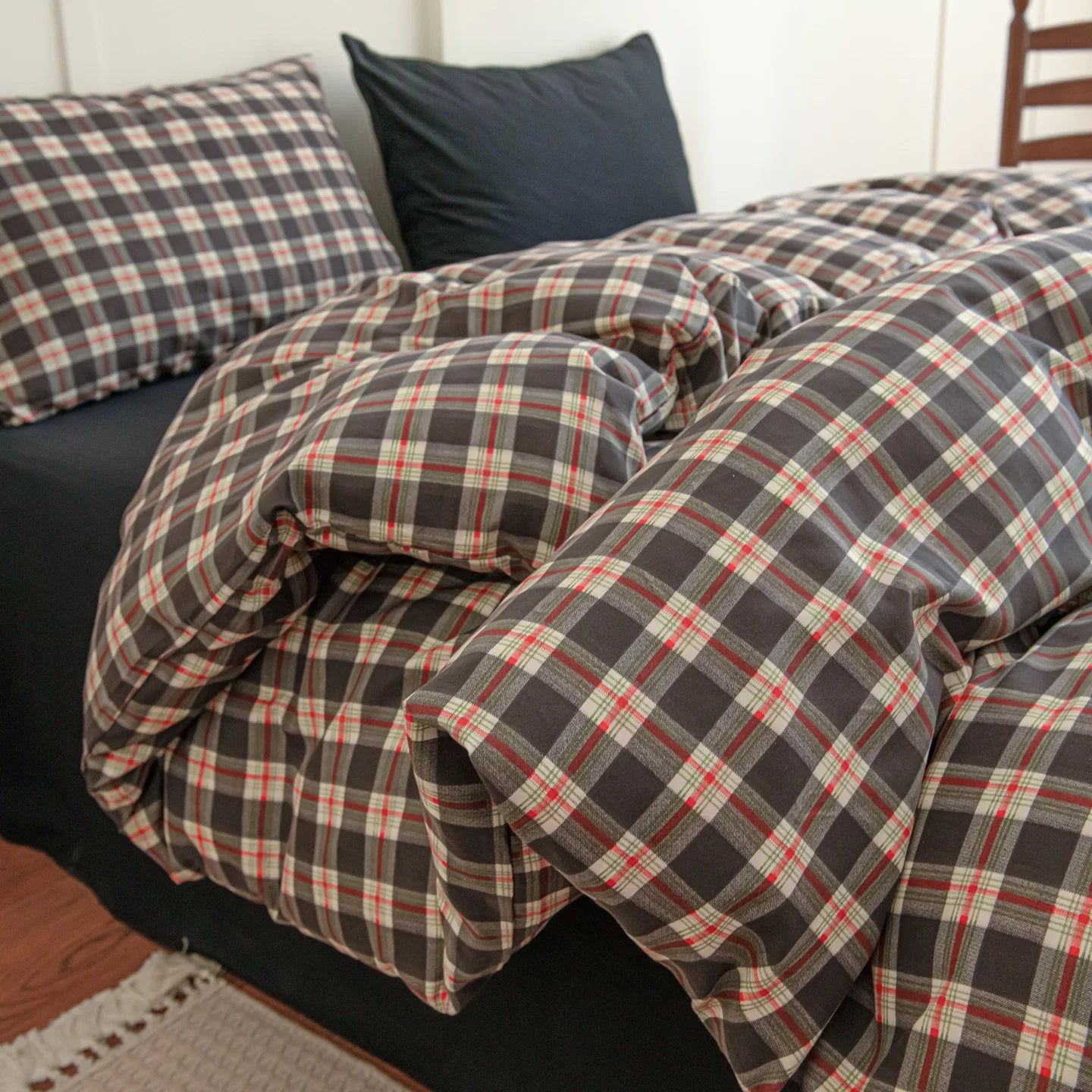 Vintage Style Plaid Bedding Sets