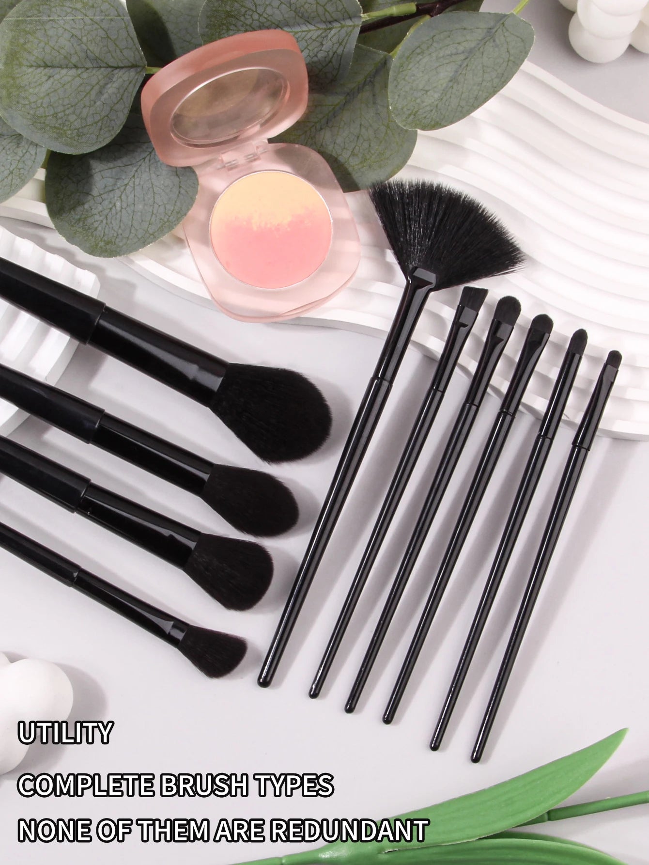 High-quality 10-piece soft makeup brush