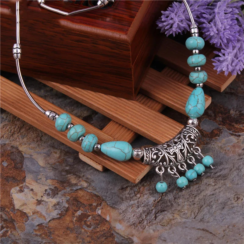 Big Statement Natural Stone Beads Hearts Necklaces