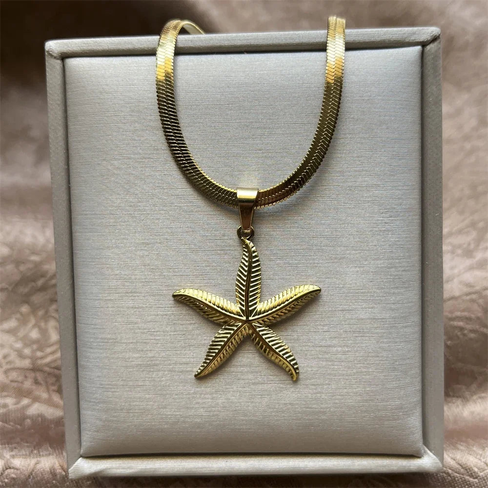 Exaggerated Starfish Star Pendant
