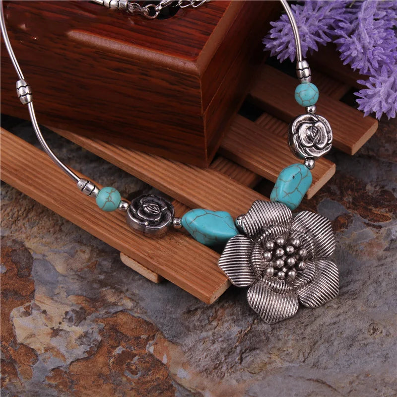 Big Statement Natural Stone Beads Hearts Necklaces