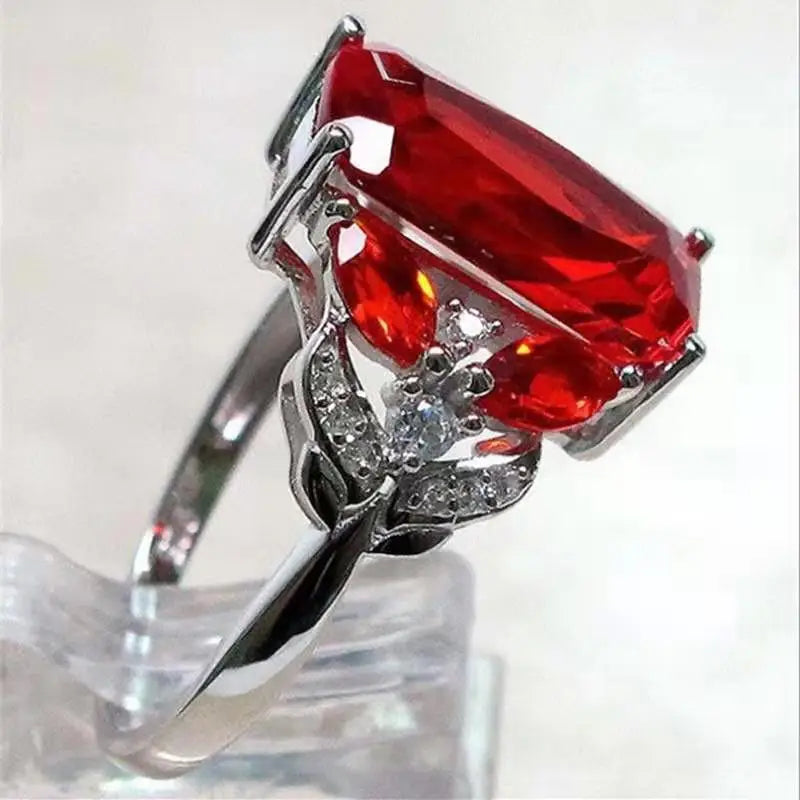 New Fashion Luxury Ruby Crystal Ring